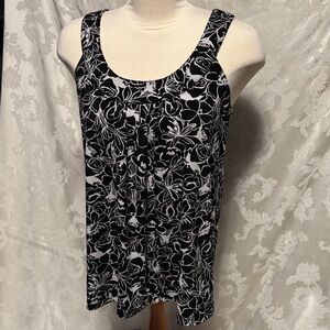 Floral Black and White Sleeveless Top